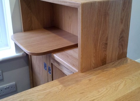 Glade reception desk in European Oak